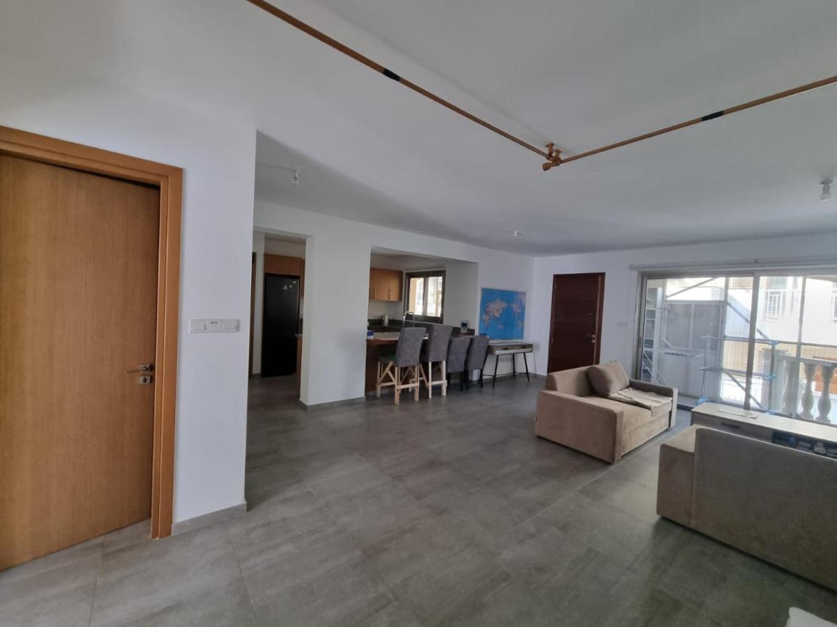 Apartment Pearl Park Residence Paphos Esterno foto